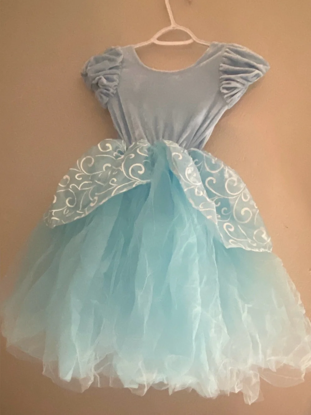 Disney Princess Cinderella Dress-Up Gown | Size 4-5 🪩